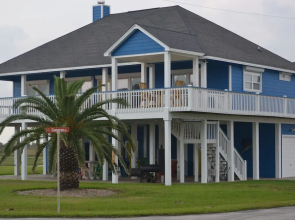 Casa De' Patron by RedAwning