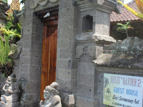 Gusti Garden 2 Guest House