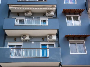 Friendly Flat 2