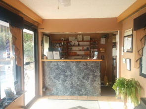 The Tide's Inn