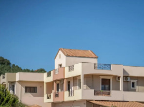 Athena's Holiday Home