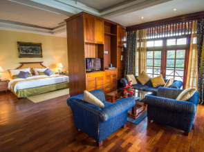 Mahaweli Reach Hotel