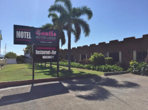 Castle Motor Lodge