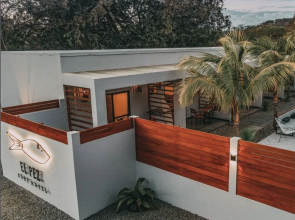 El Pez Surf Hotel