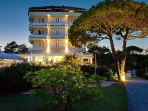 Hotel Garden Sea