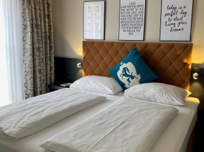 Villa Carlton - Adults Only