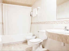 Отель Ibersol Hotel Sorra d'Or