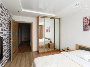 Dve podushki na ul. Gagarina, d.80A, k.3, kv.230