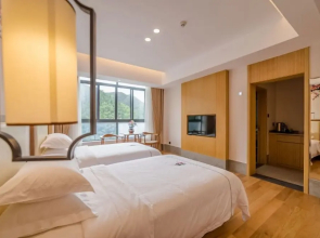 Floral Hotel Huangshan Fuyu Shanju