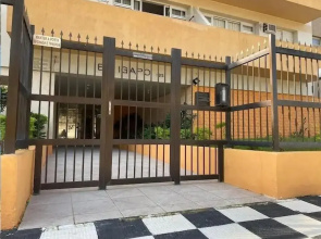 Apto na Enseada a 50 metros da praia