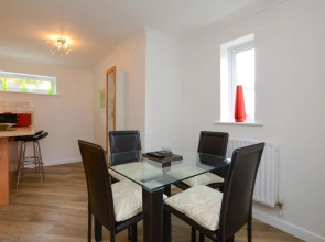 Edward's Court, Lovely and Cosy 2bed - West Bridgford