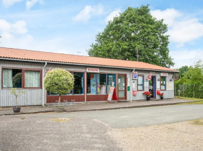 4 Person Holiday Park Home in Grindsted
