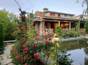 Trishul Orchard Resort
