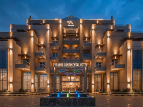 Pyramid Continental Hotel