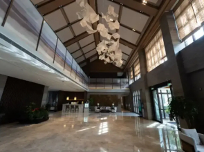 The Lucid Resort Deqing