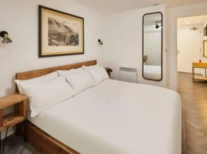 Host Stay Queen Square Hideaway