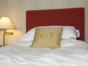 The Mountview Hotel