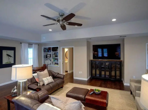4310 14th Street by Hodnett Cooper