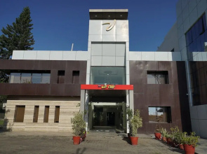 Hotel Varay Express