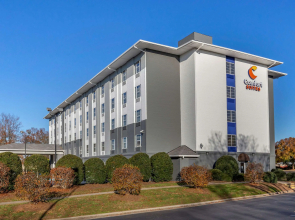 Comfort Suites Pineville - Ballantyne Area