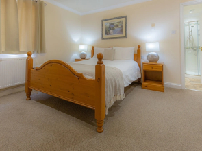 The Olde Barn, Sure Hotel Collection by Best Western