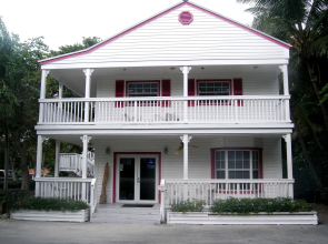 Amoray Dive Resort