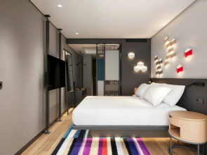 Aloft Istanbul Karakoy