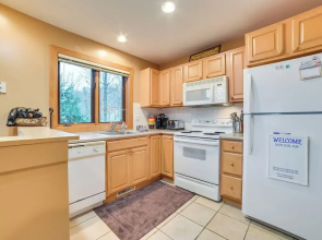 Slopeside Boyne Mtn Resort Condo w/ Deck!
