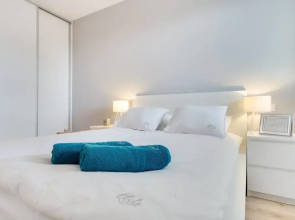 Modern Apartment Close to the Beach