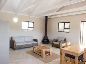 African Game Lodge