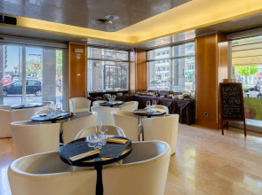 Ambasciatori Hotel Mestre Venice, Tapestry Collection by Hilton