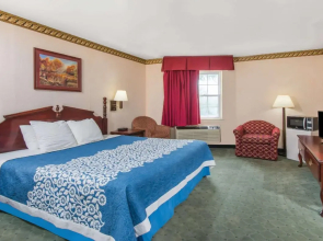 Days Inn by Wyndham Berlin Voorhees