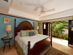 Coral Cove 3 - Green Flash Blue Sky Luxury