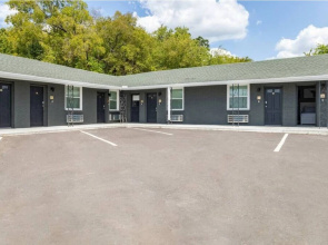 Peaceful 1BR Apt 10-Mins to Nashville