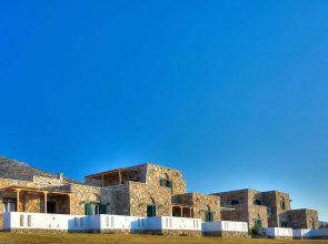 Aqua Petra Hotel