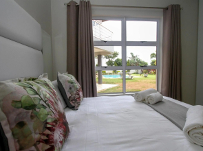 The Cottage on Cordia 2 Bedroom self catering 2km from Umhlanga beach