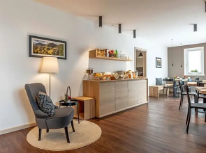 La Pao Bed and Breakfast