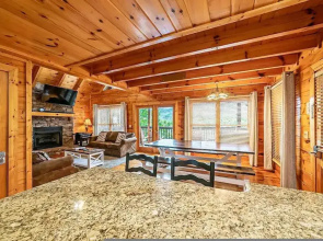 Fabulous View Pool Game Room Hot Tub and More