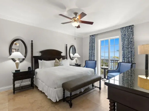 Ocean Front 3BR Presidential Suite