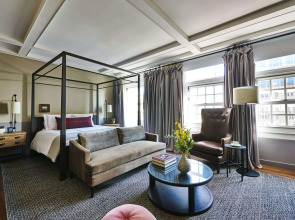 The Hollywood Roosevelt