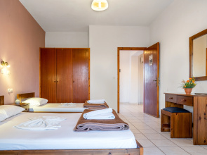 Antonis Apartments