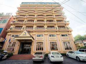 Ohana Phnom Penh Palace Hotel