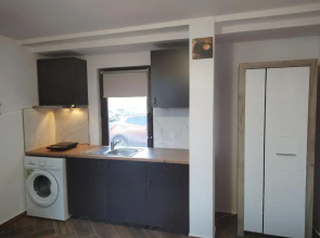 Nice Studio in Villa Ultracentral Pallas Mall