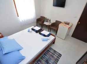 Apartments & Rooms Vanja