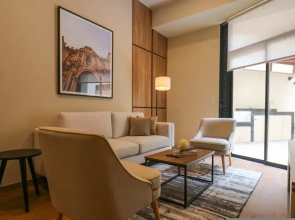 w Beautiful 2BR w Terrace Near Kennedy Park