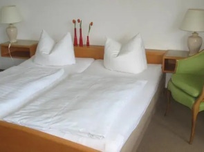 Hotel Flora