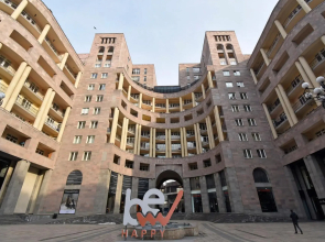 Northern Avenue 2 bedroom Modern Apartment With Balcony HH570