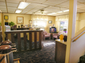 Sundowner Inn by Capital O Forsyth I 94