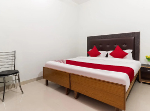 Collection O45285 Hotel Ganpati Inn