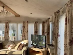 Immaculate 2-bed Lodge in Monreith